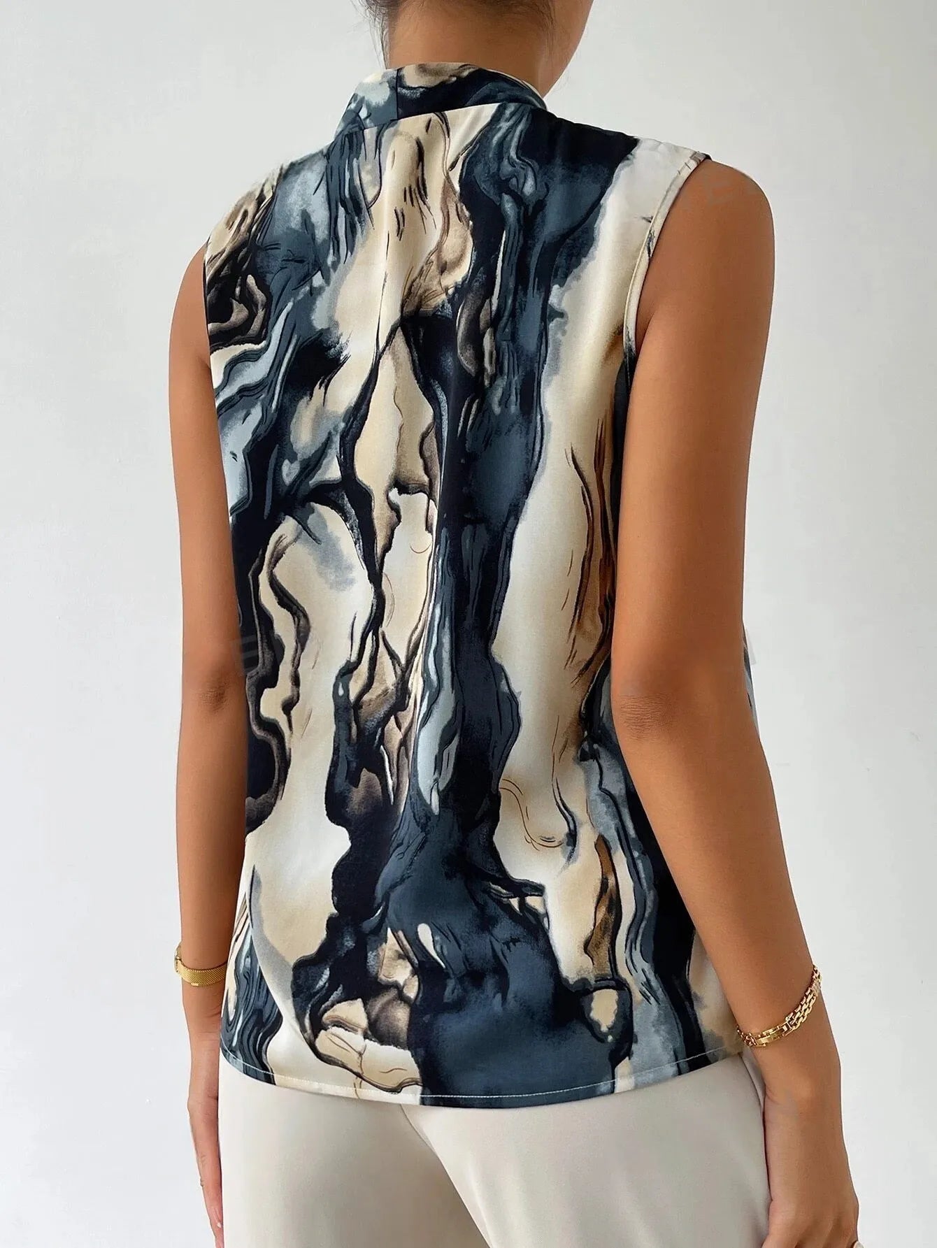 Verona Marmora Sleeveless V-Neck Blouse with Abstract Marble Print Design